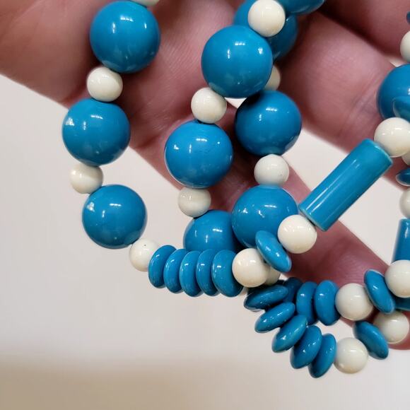 Vintage Blue And White Multi Strand Beaded Necklace With Round And Tube Beads - Picture 9 of 10
